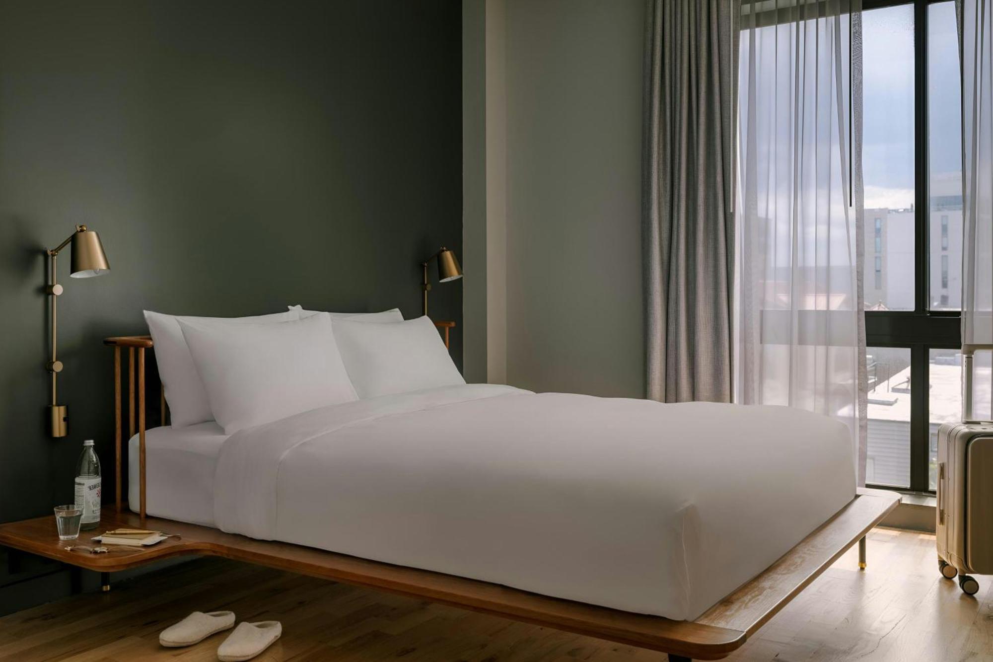 Sonder By Marriott Bonvoy The Dutch Apartments Long Island City
